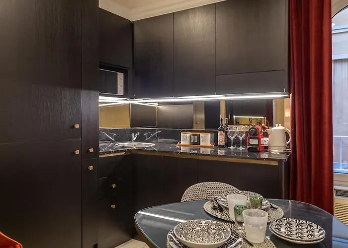 Apartamento Stylish Spanish Steps Retreat Roma