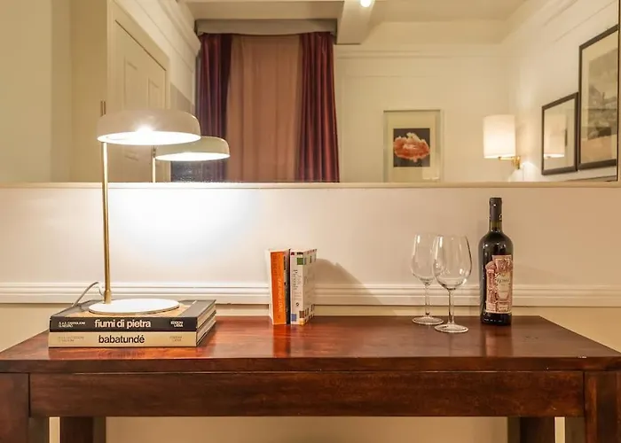 Stylish Spanish Steps Retreat Apartamento *